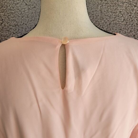 IZ Byer pink bell long sleeve pullover chiffon blouse, size M New with Tags - Picture 4 of 9